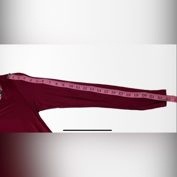 Reborn J Long Sleeve Deep Cranberry Plaid Detail V-neck Tunic Ladies Small - Picture 11 of 11